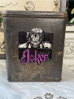 The joker black purple magnet nwt